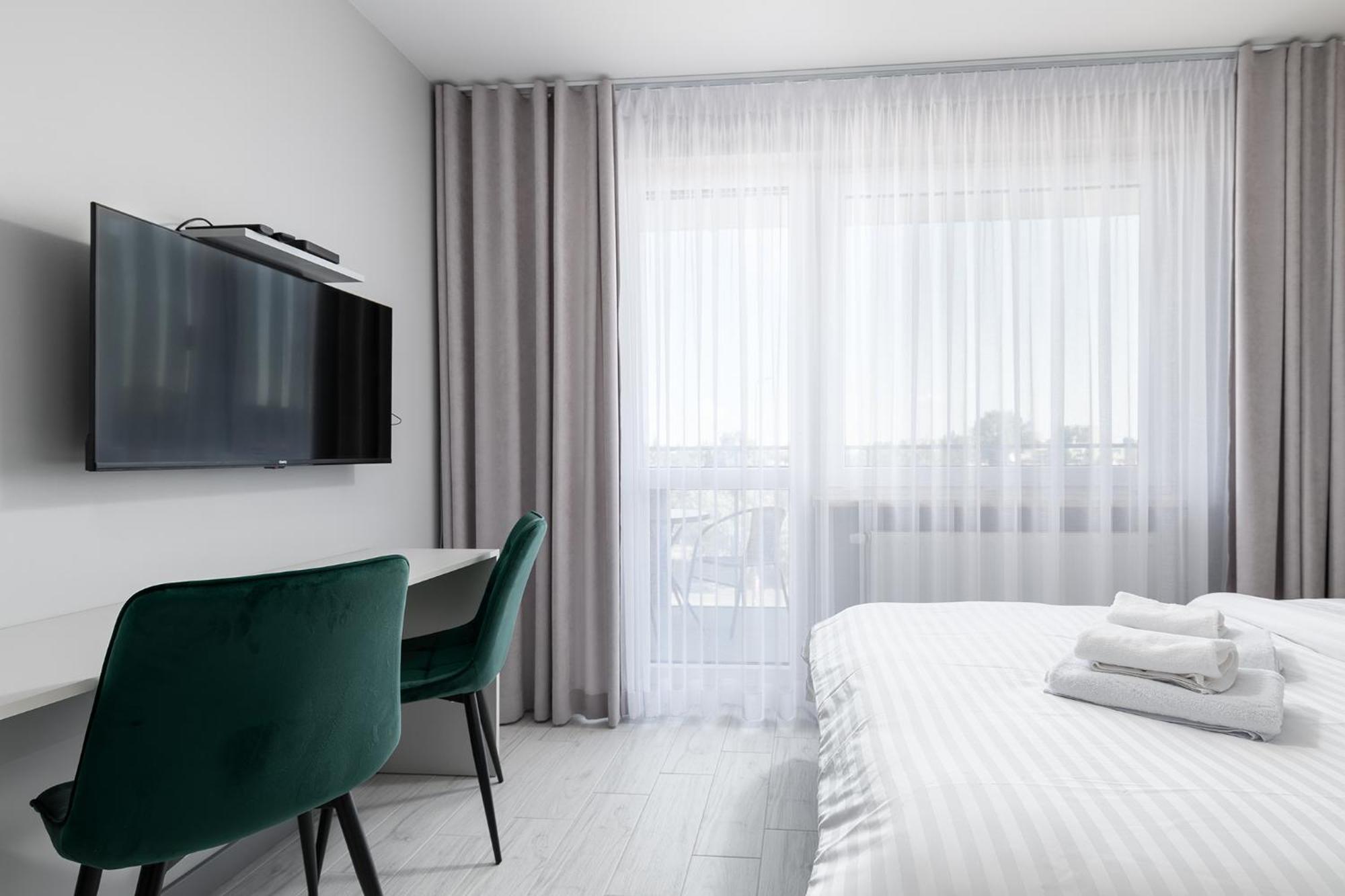 Rentplanet - Apartamenty Pileckiego Warschau Buitenkant foto